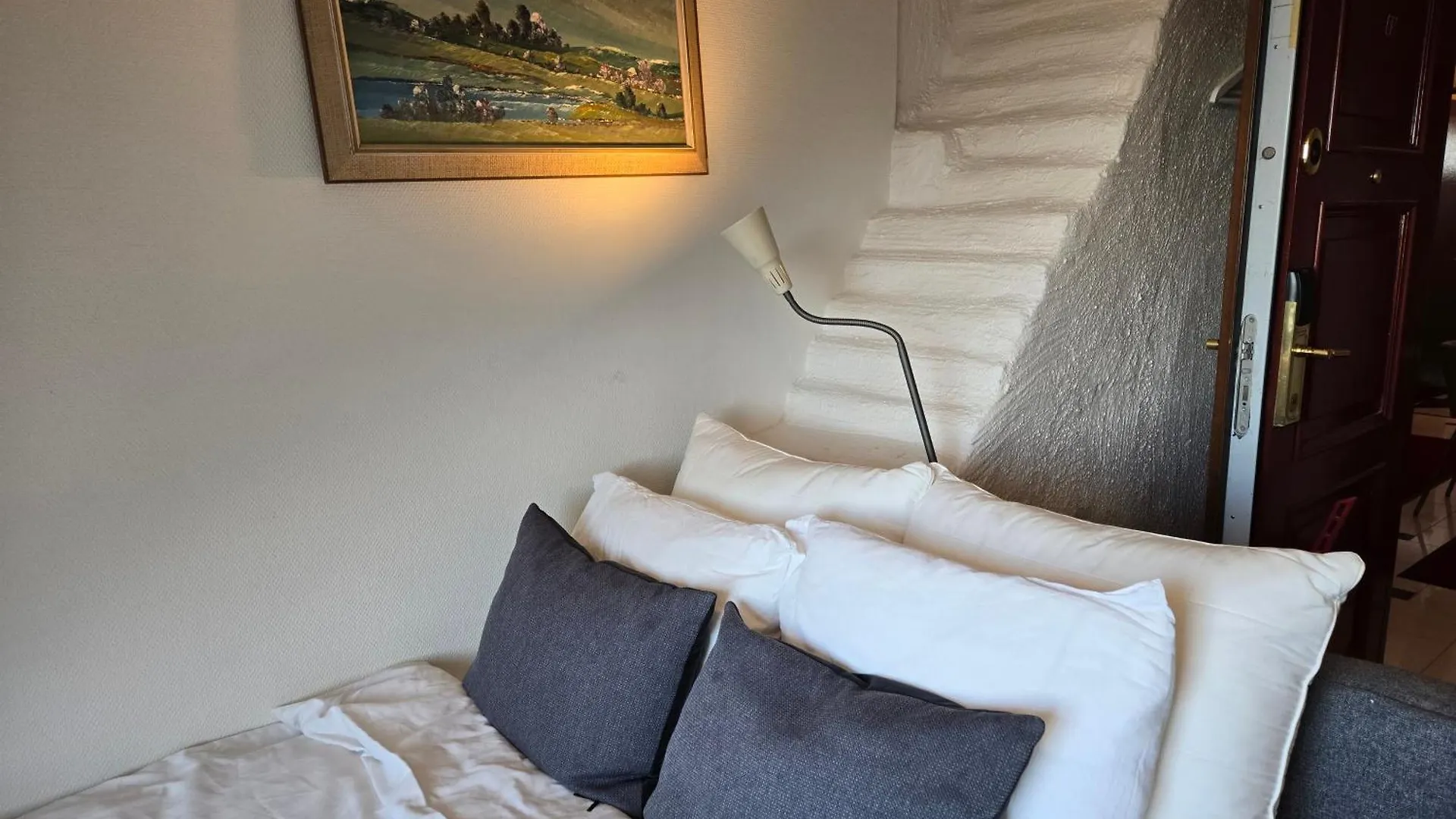 Stockholm Penthouse Hotel-Adults Only Aparthotel